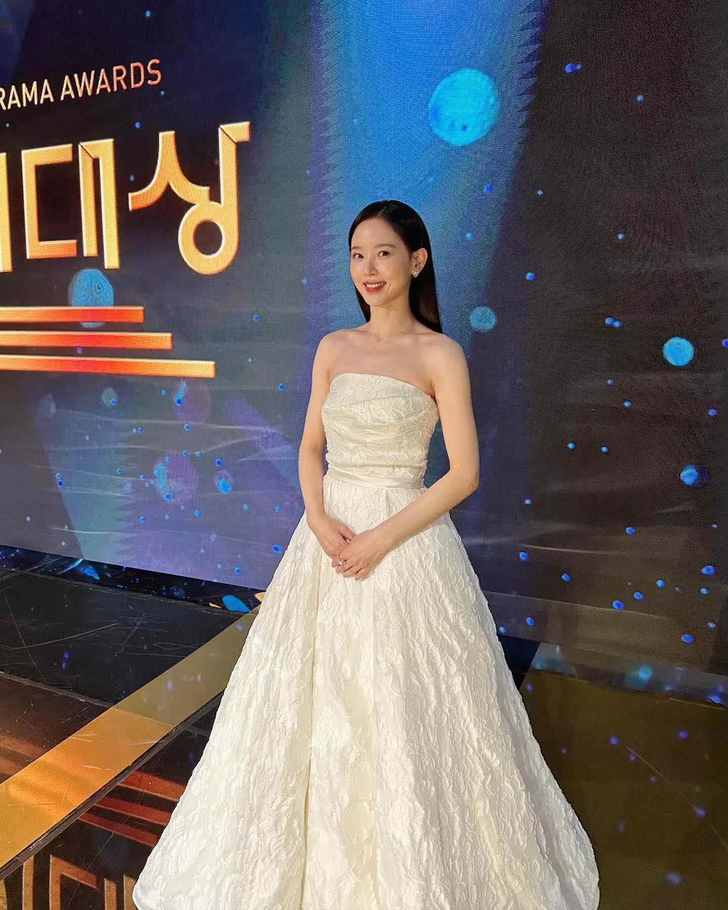 Kang Han Na - kang-han-na-hot-11.webp